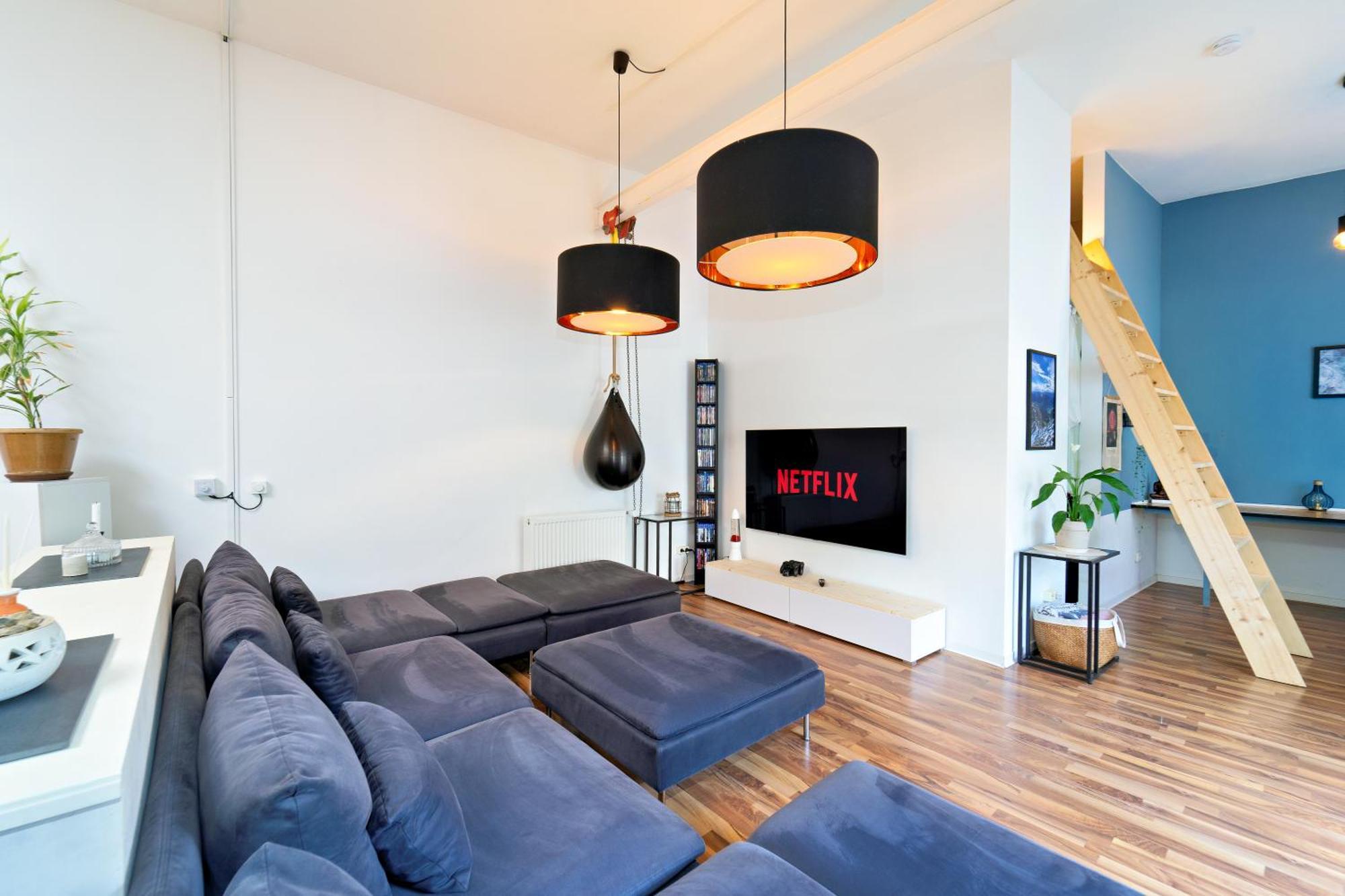 Loft House 170qm, Central, Own Garden, Parking Lot Feriehus *
