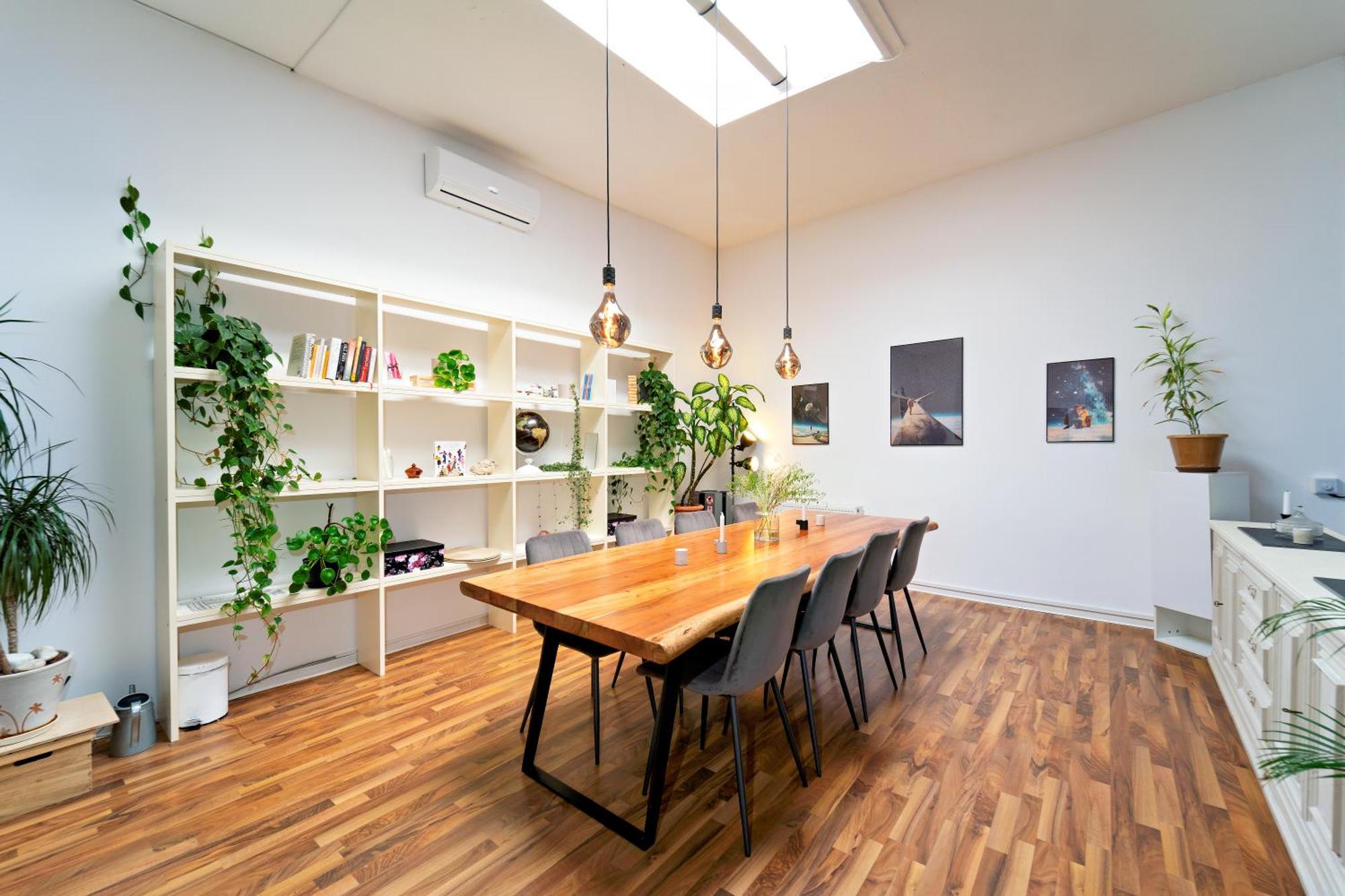 Loft House 170qm, Central, Own Garden, Parking Lot Offenbach am Main