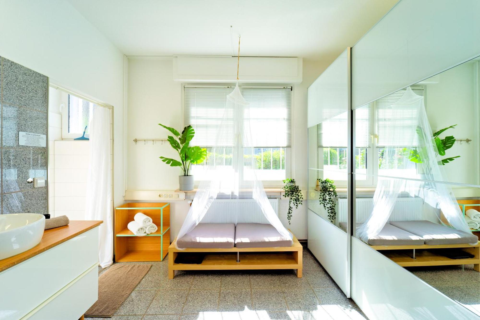 Loft House 170qm, Central, Own Garden, Parking Lot Feriehus *